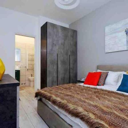 Vaticano Terrace: Brand New 2 Bedrooms 2 Bathrooms Řím Exteriér fotografie